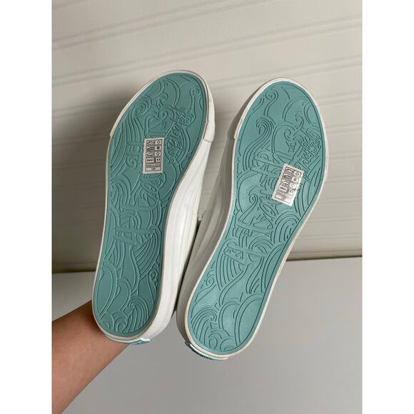 NWT 4 Earth White Blowfish Malibu Martina SlipOn Sneakers 8.5 Quiet Luxury Scand - Picture 4 of 9